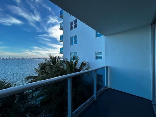 1900 S Treasure Drive 3U, North Bay Village, FL 33141