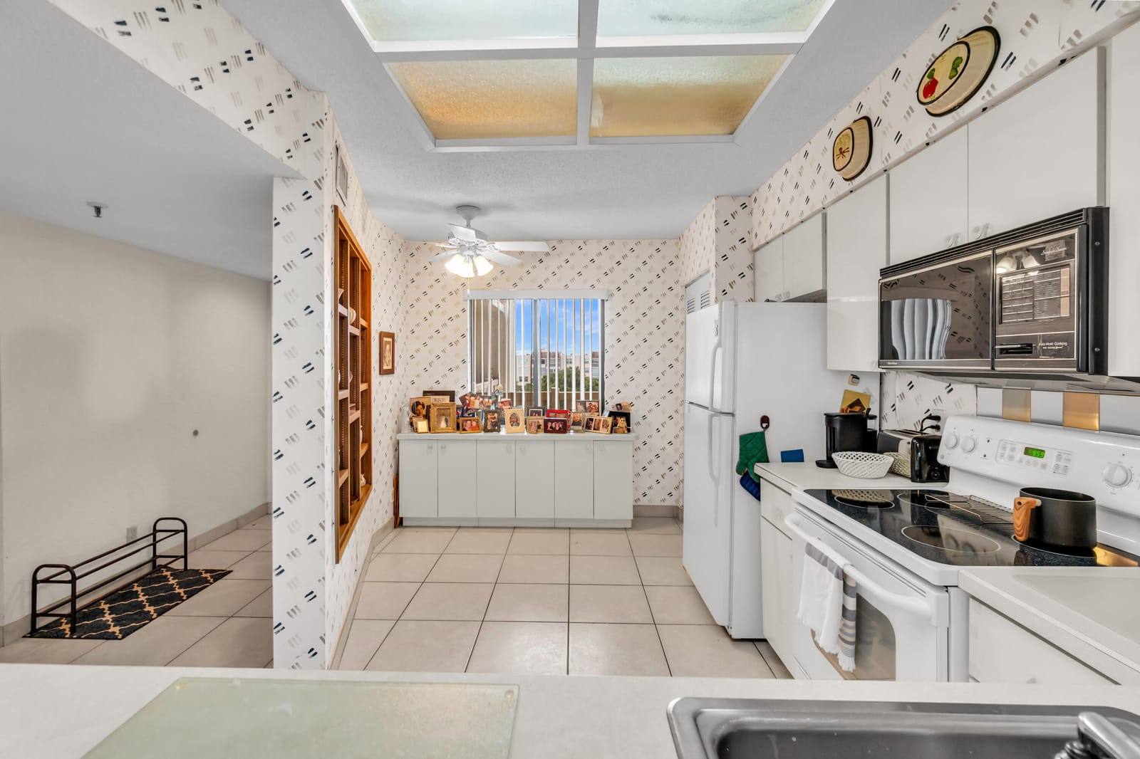 14460 Strathmore Lane 704 — photo 5