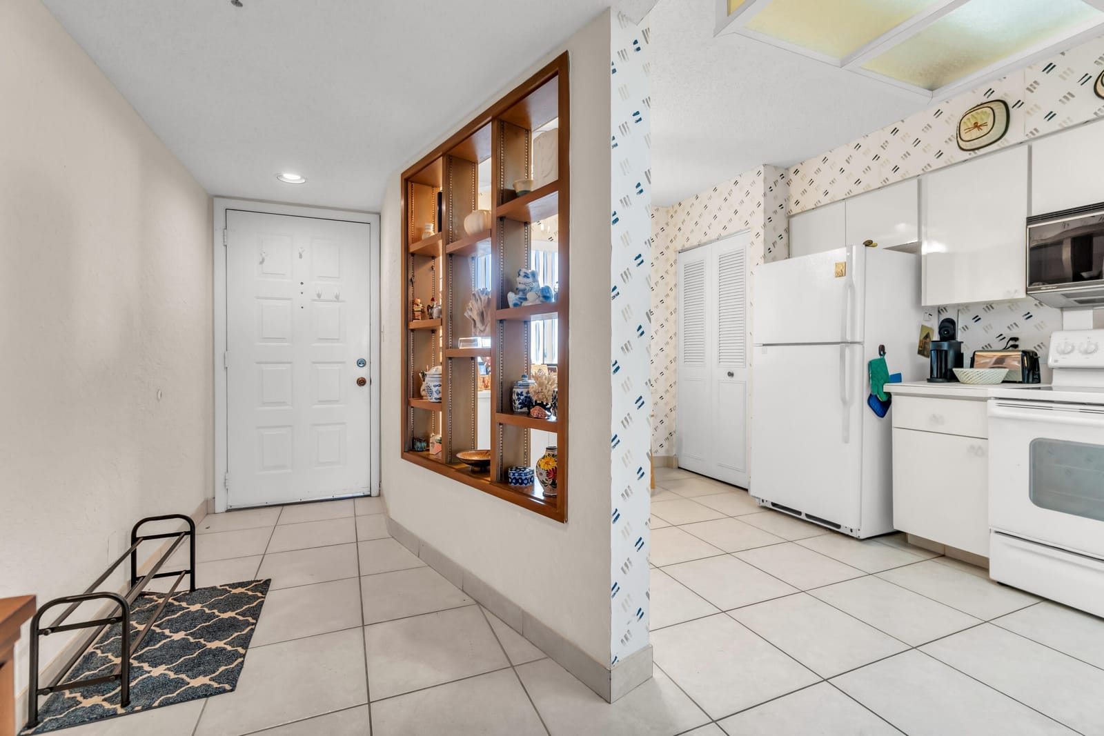 14460 Strathmore Lane 704 — photo 10