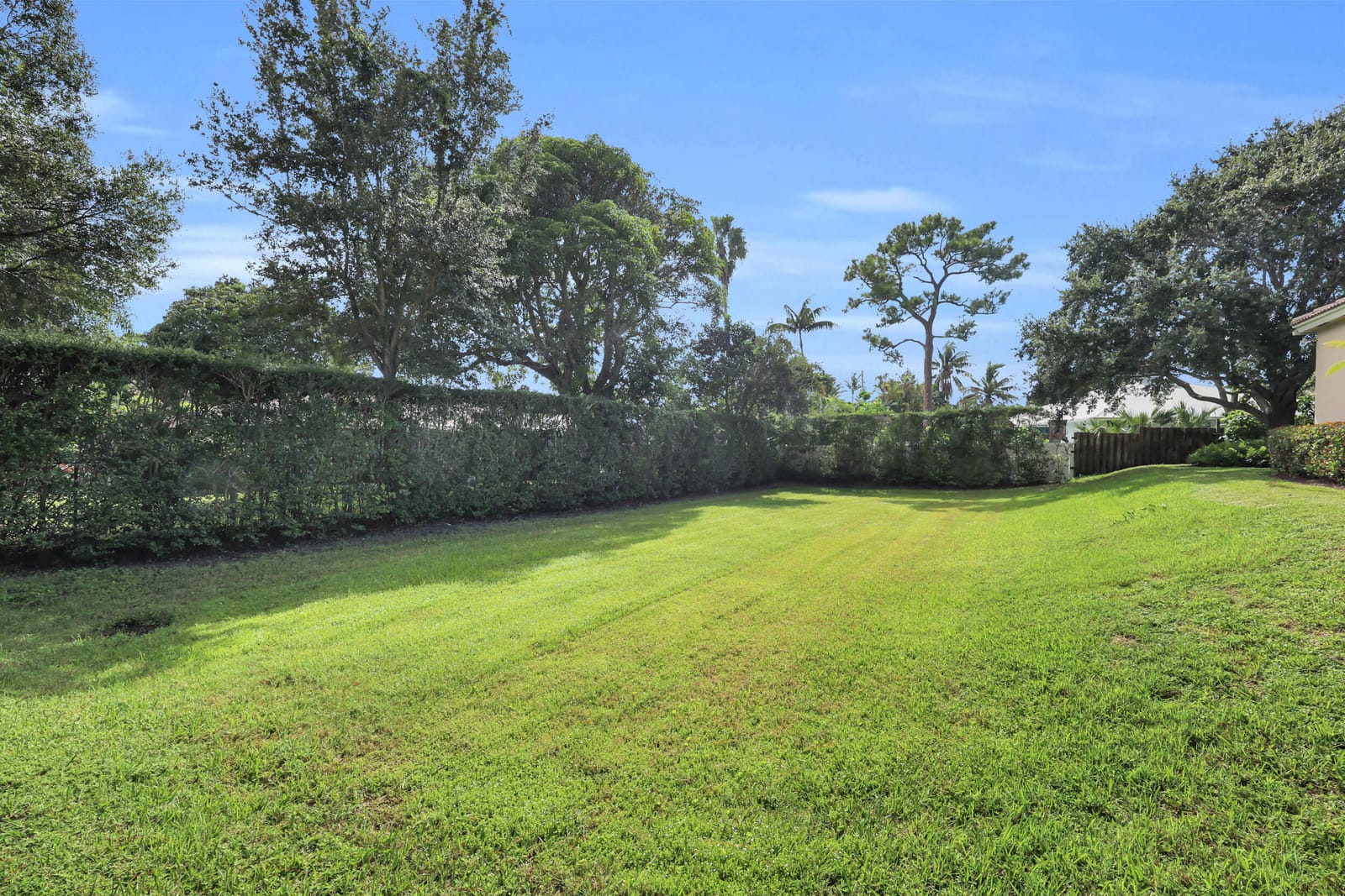103 MAGNOLIA Way, Tequesta, FL 33469 photo 18