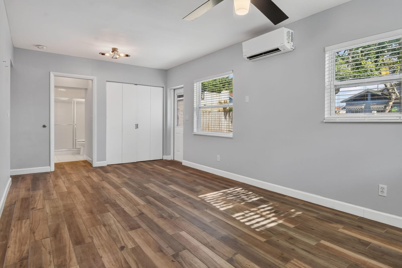715 Green Street, West Palm Beach, FL 33405 photo 1
