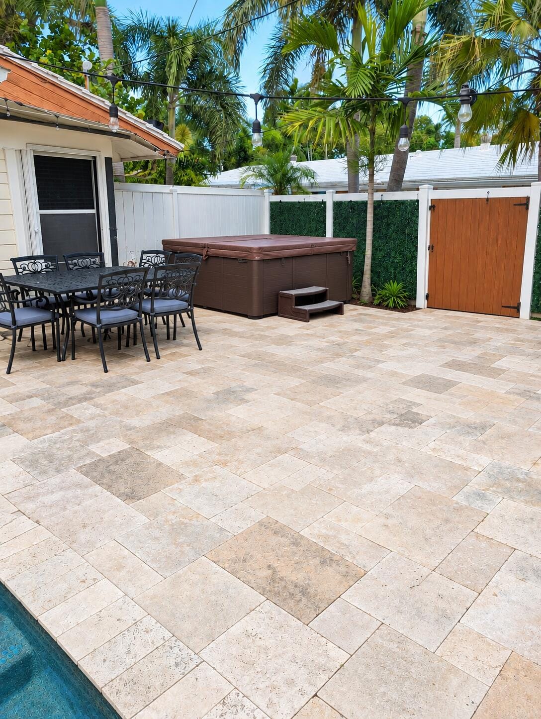 2060 NE 55TH Street, Fort Lauderdale, FL 33308 photo 10