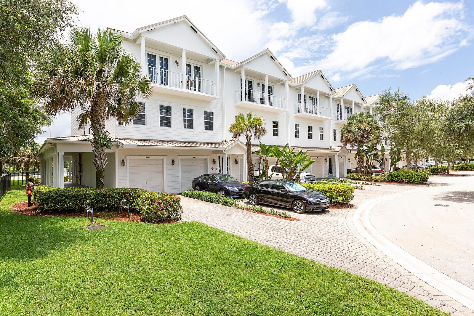 6807 LAKESIDE Circle N 102-1, Davie, FL 33314