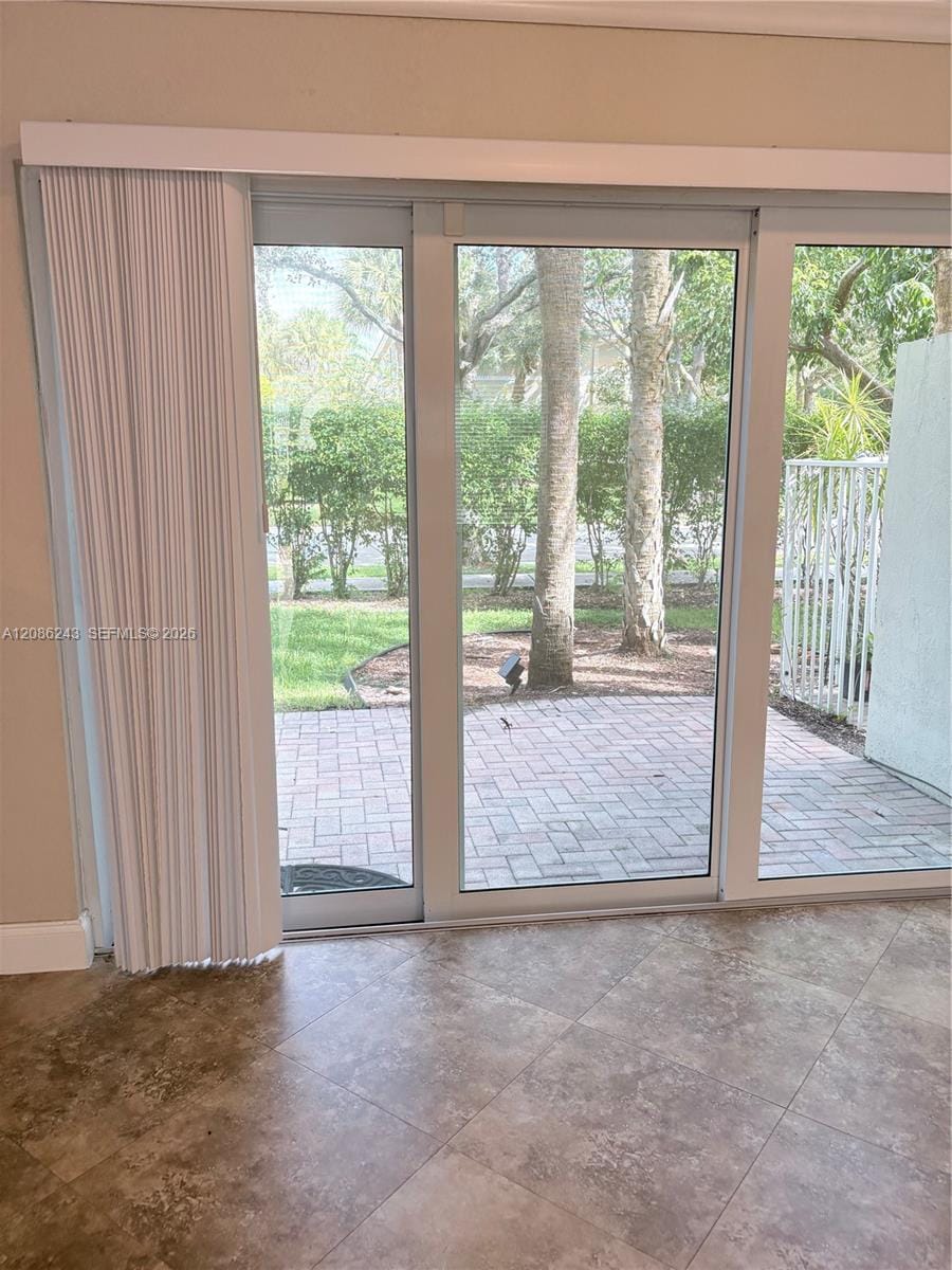 2297 NW 171st Terrace, Pembroke Pines, FL 33028 photo 3