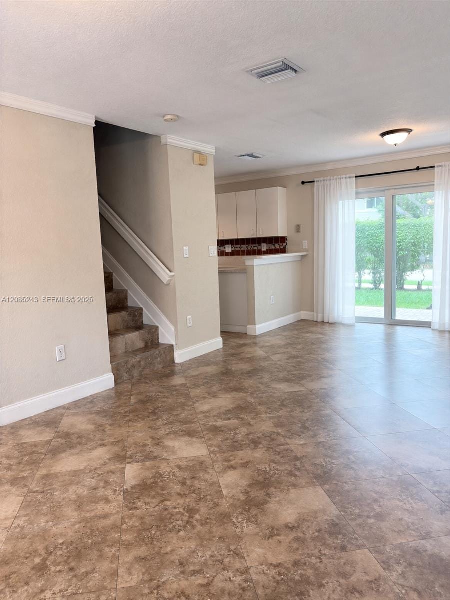 2297 NW 171st Terrace, Pembroke Pines, FL 33028 photo 4