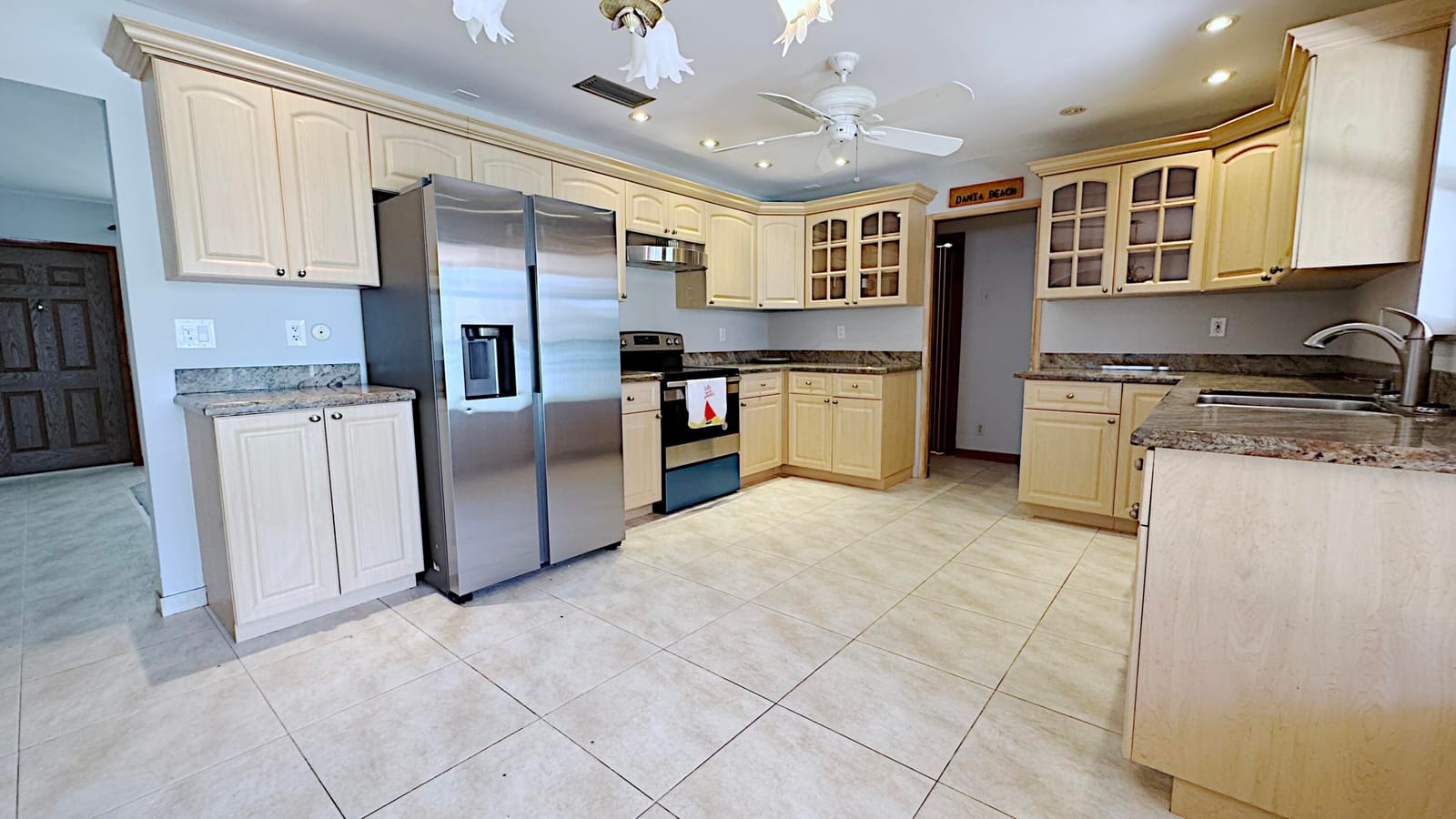 309 SE 4TH Street, Dania Beach, FL 33004 photo 14
