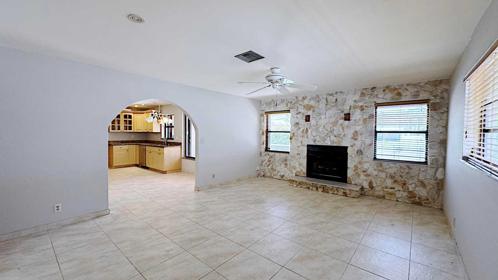 309 SE 4TH Street, Dania Beach, FL 33004 photo 23