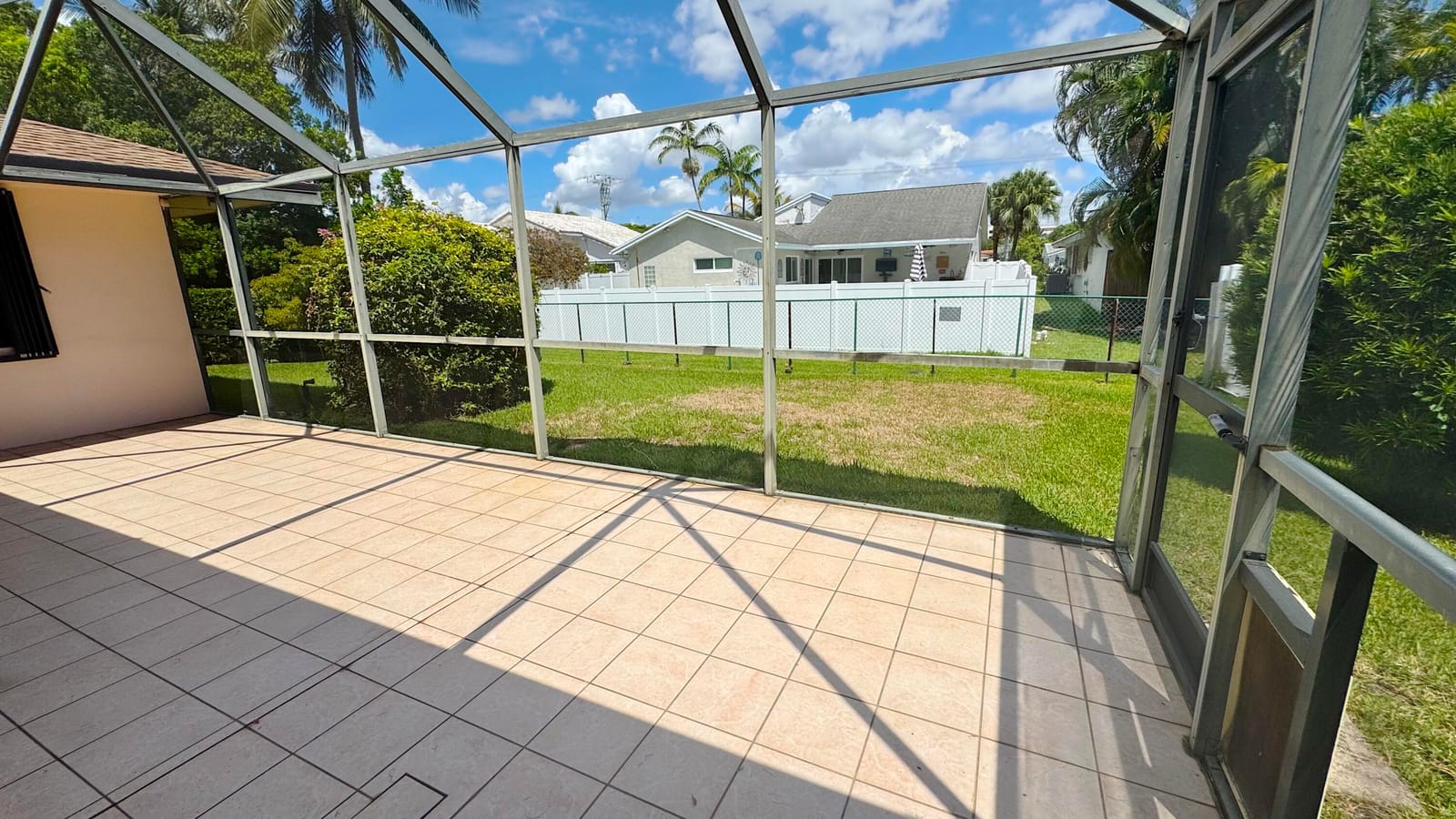 309 SE 4TH Street, Dania Beach, FL 33004 photo 28