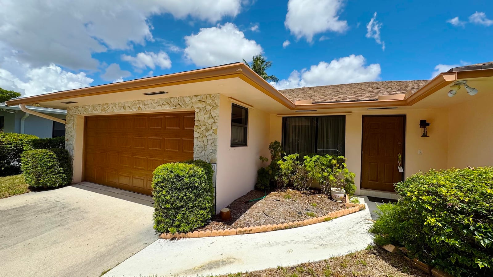 309 SE 4TH Street, Dania Beach, FL 33004 photo 4