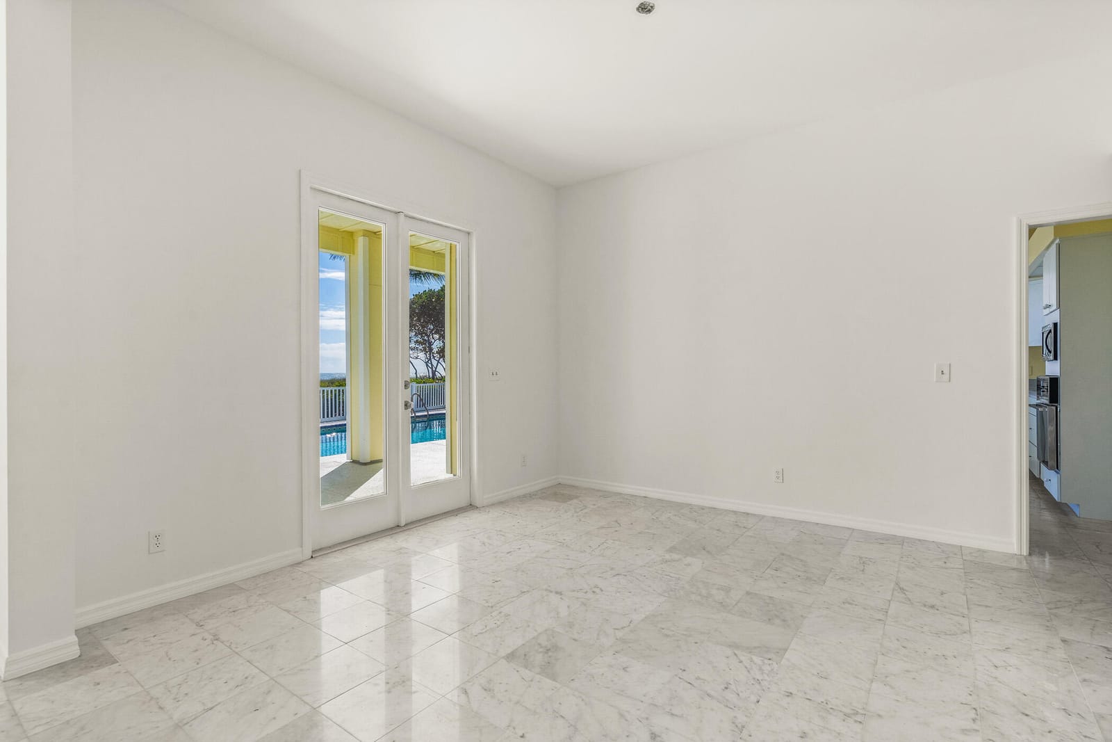2254 MAGANS OCEAN Walk, Vero Beach, FL 32963 photo 13