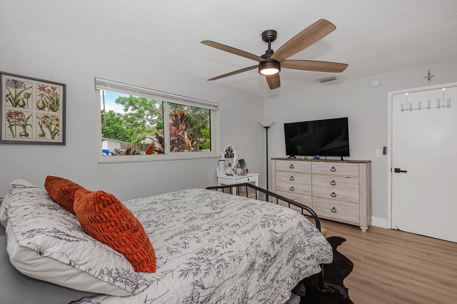 5631 FREEDOM Street, Hollywood, FL 33021 photo 18