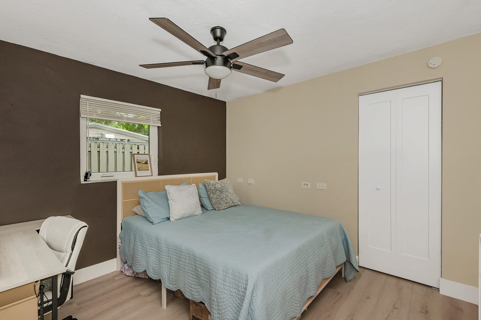 5631 FREEDOM Street, Hollywood, FL 33021 photo 23
