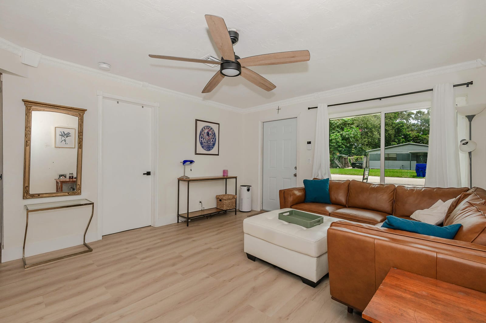 5631 FREEDOM Street, Hollywood, FL 33021 photo 7