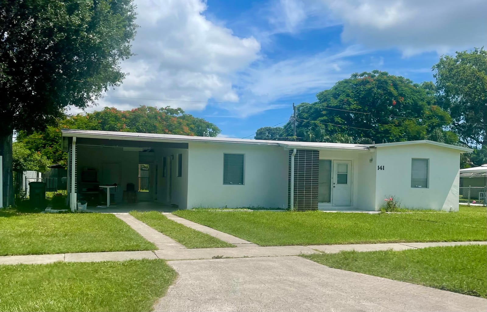 141 SE Bonita Court, Port St. Lucie, FL 34983