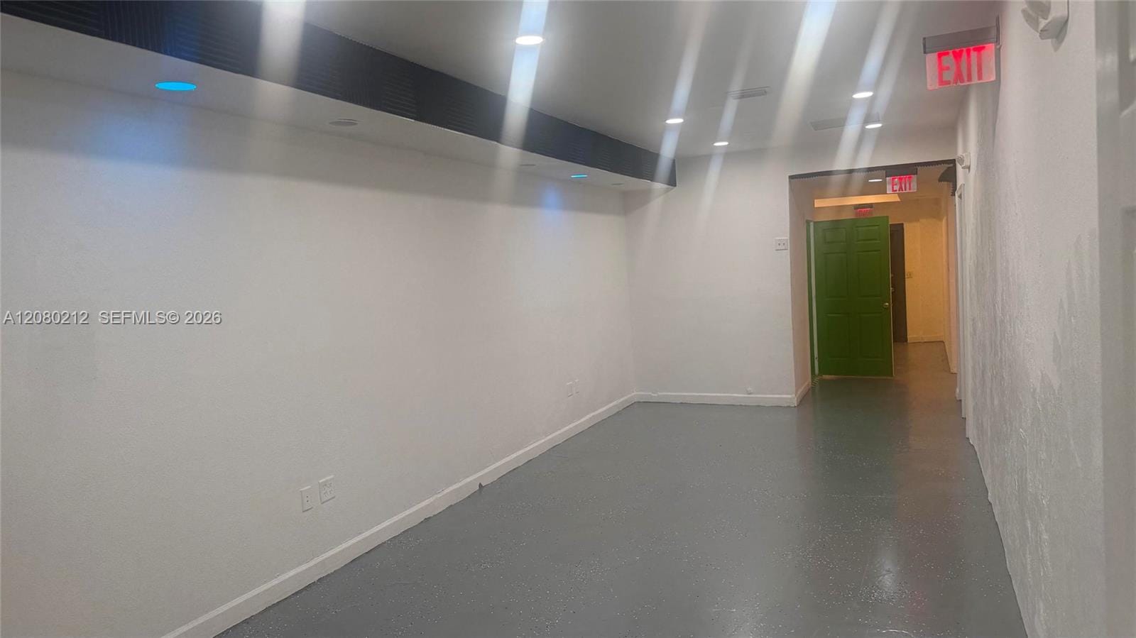 307 NW 10th Terrace 307, Hallandale Beach, FL 33009 photo 17