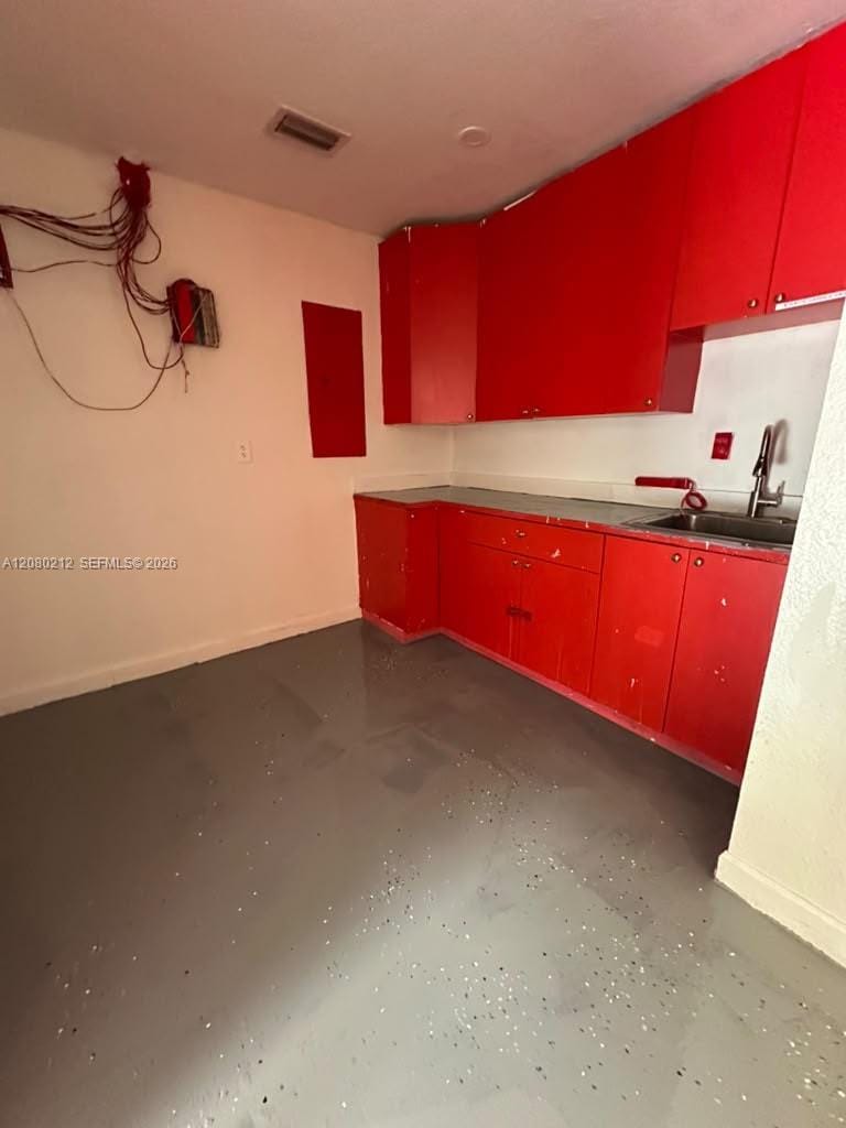 307 NW 10th Terrace 307 — photo 4