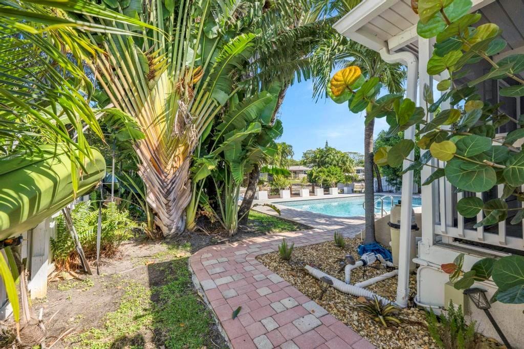 1771 NE 35th Street, Oakland Park, FL 33334 photo 20
