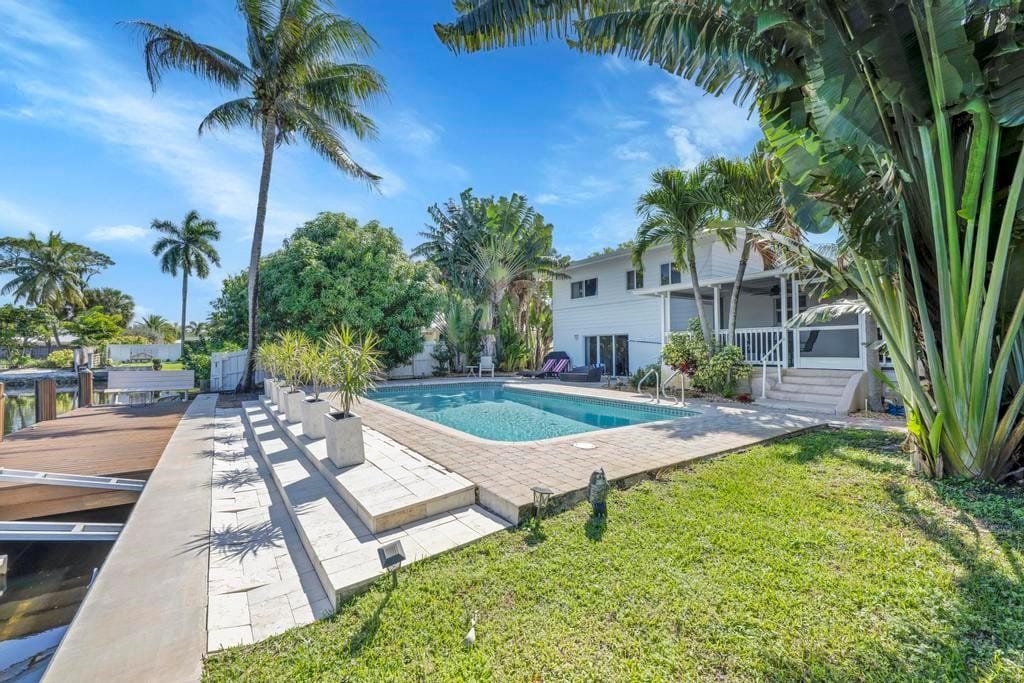 1771 NE 35th Street, Oakland Park, FL 33334 photo 23