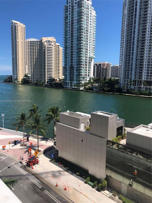 300 S Biscayne Boulevard L-608, Miami, FL 33131