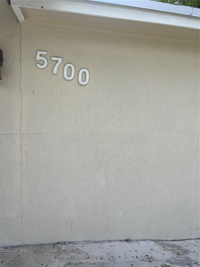 5700 SW 37th Court 5700, Davie, FL 33314