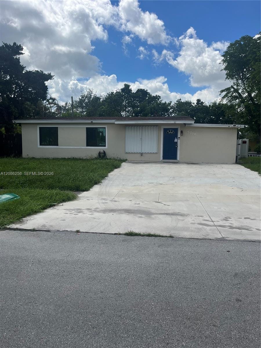 5700 SW 37th Court 5700, Davie, FL 33314 photo 2