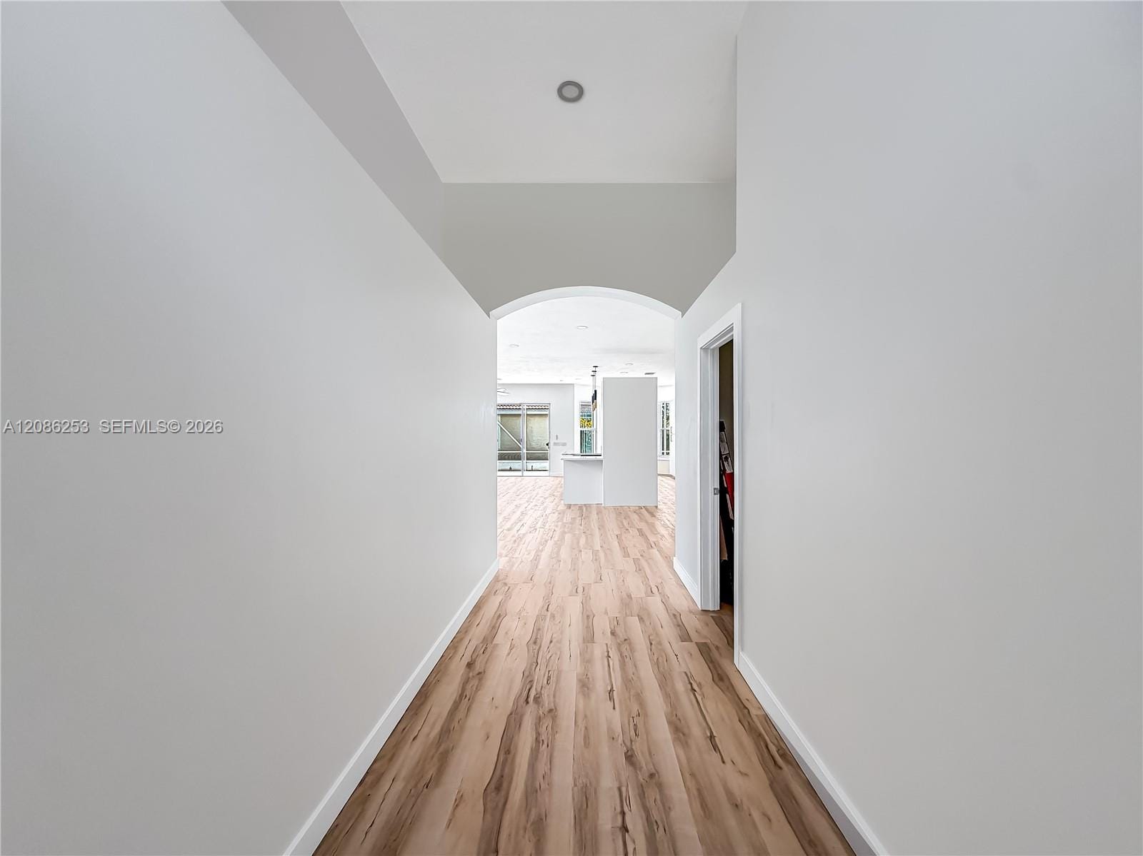 11900 Mataro Avenue — photo 5