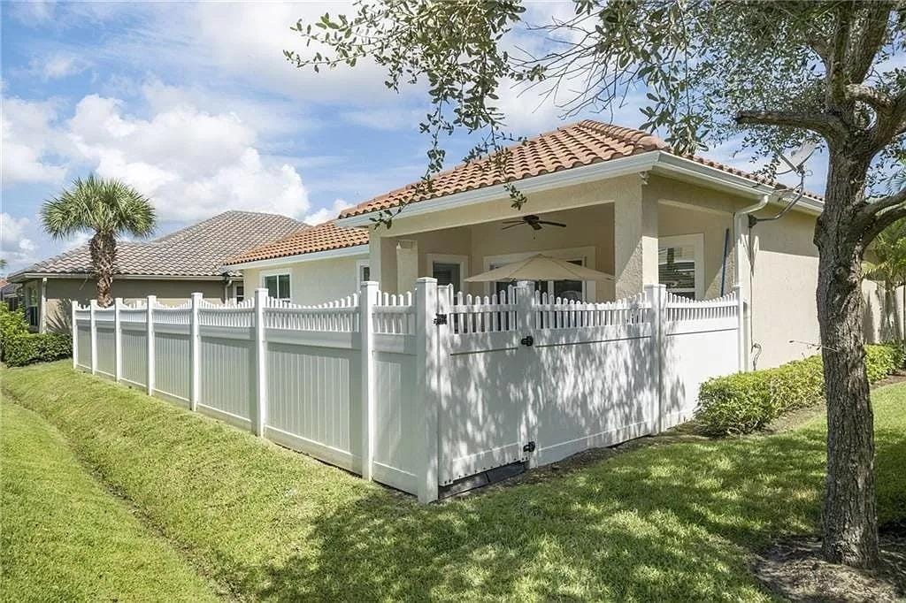 4247 DIAMOND Square, Vero Beach, FL 32967 photo 29