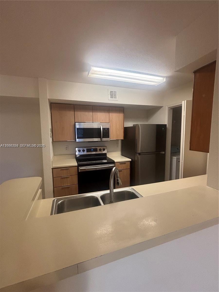 875 Riverside Drive 737, Coral Springs, FL 33071 photo 2