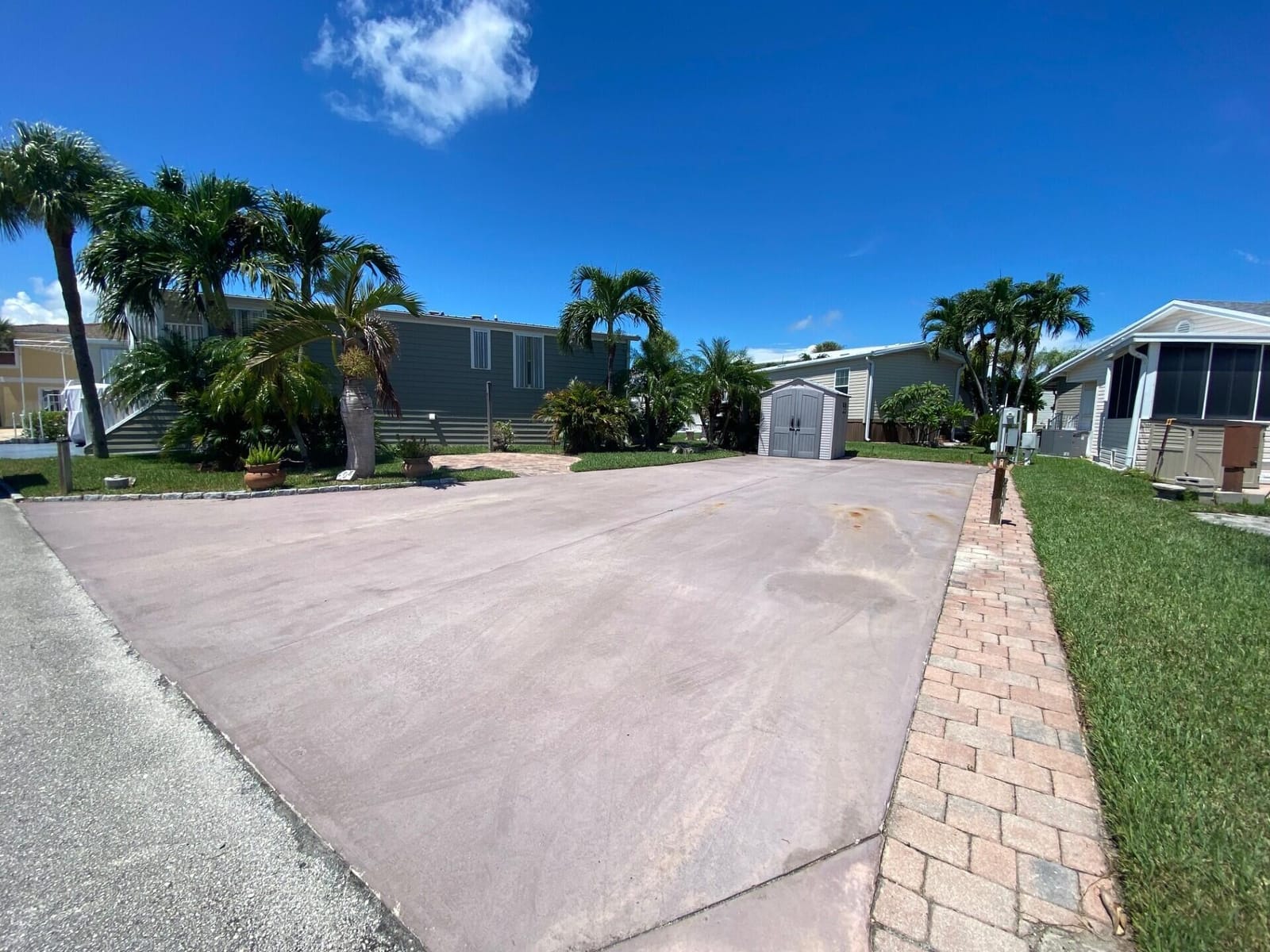 108 NETTLES Boulevard, Jensen Beach, FL 34957 photo 3