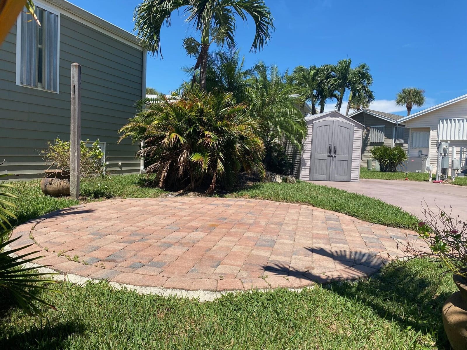 108 NETTLES Boulevard, Jensen Beach, FL 34957 photo 4