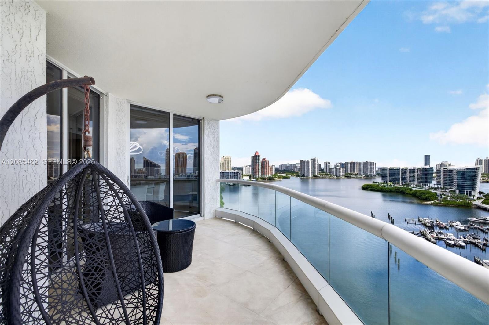 6000 Island Boulevard 2104 — photo 12