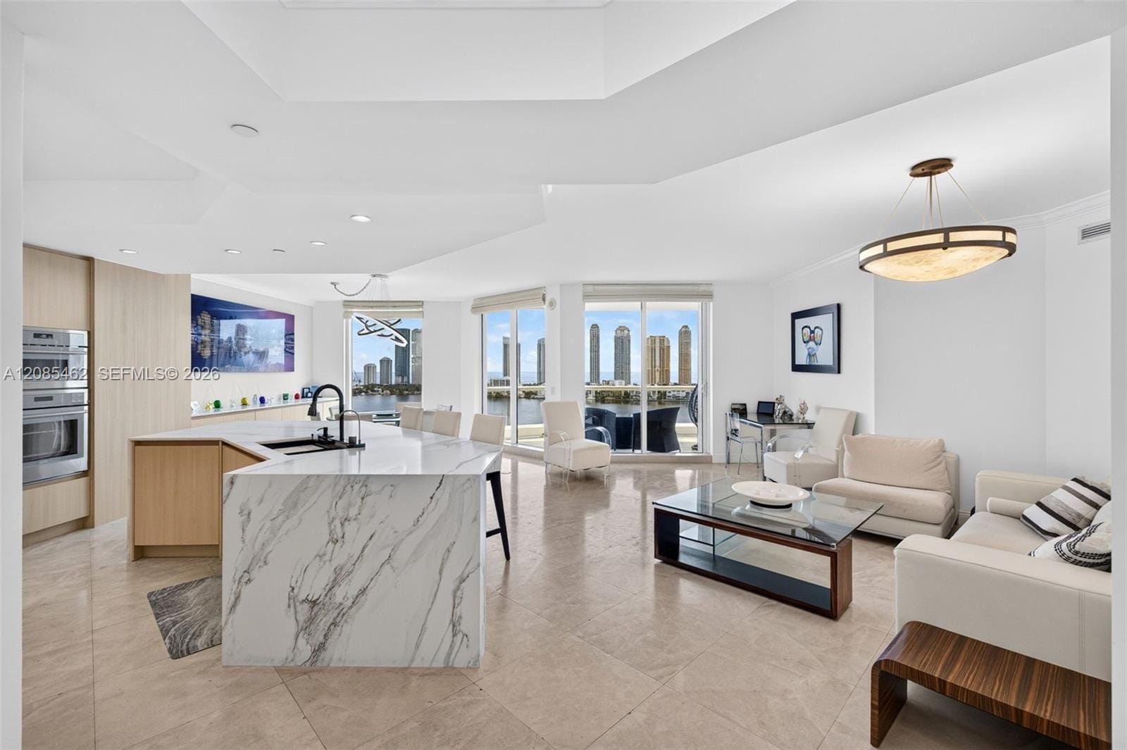 6000 Island Boulevard 2104 — photo 3