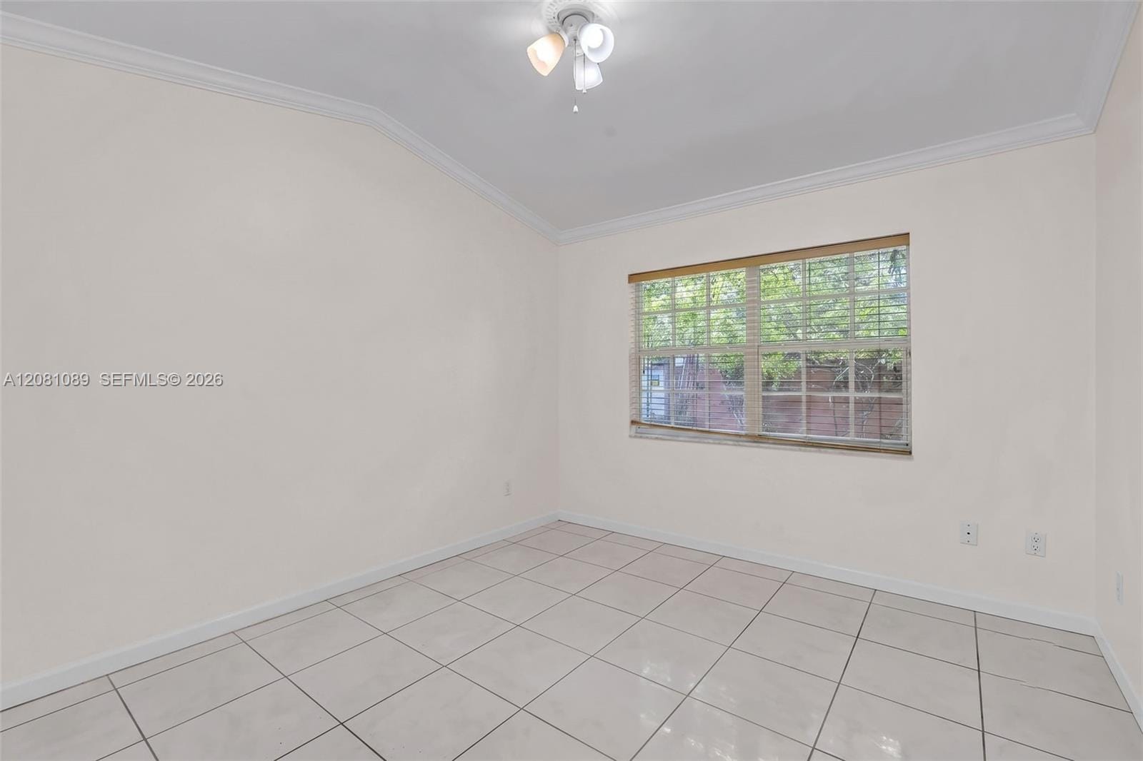 10485 NW 132nd Street, Hialeah Gardens, FL 33018 photo 17