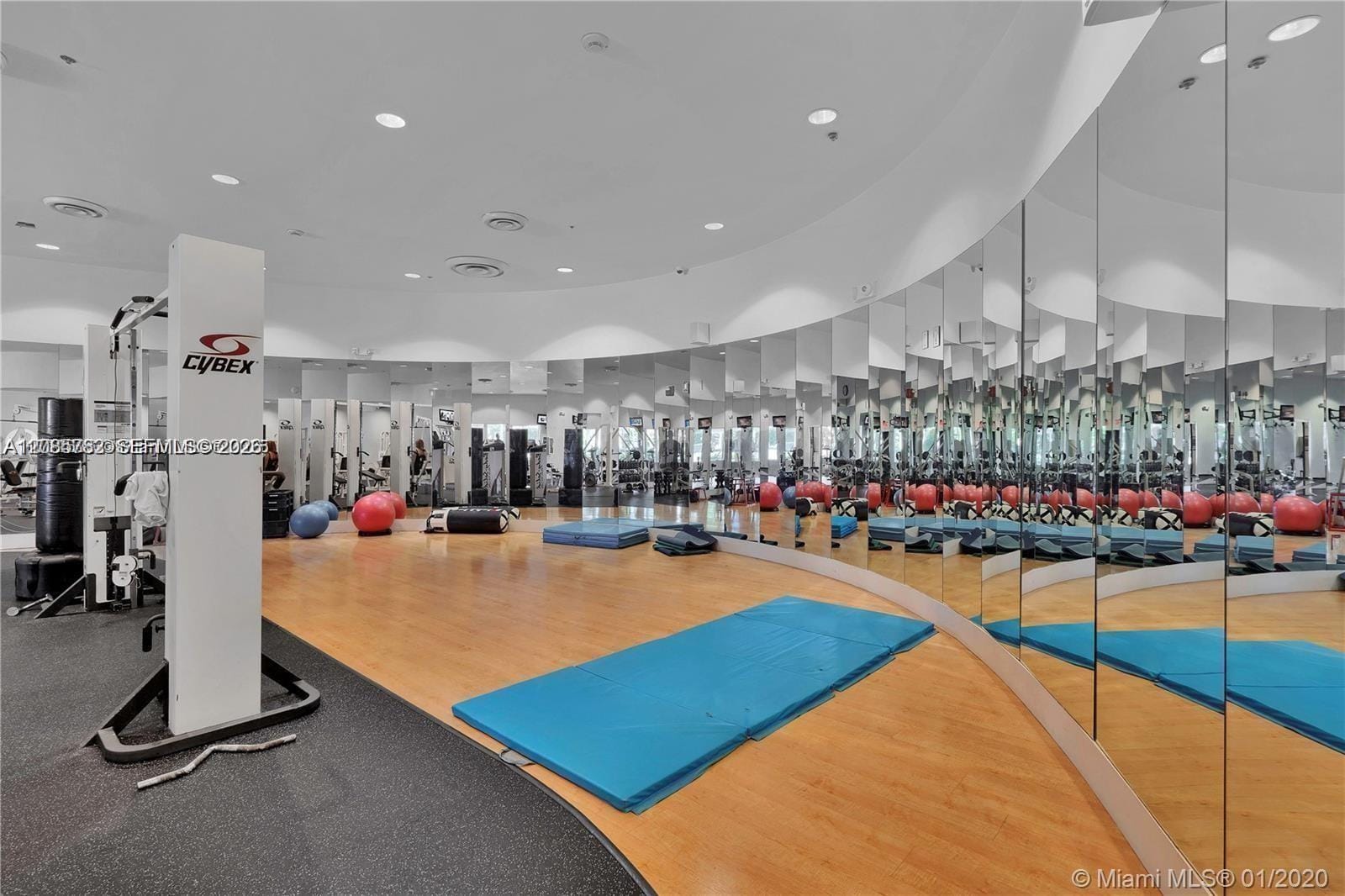 5600 E Collins Avenue 5B, Miami Beach, FL 33140 photo 8