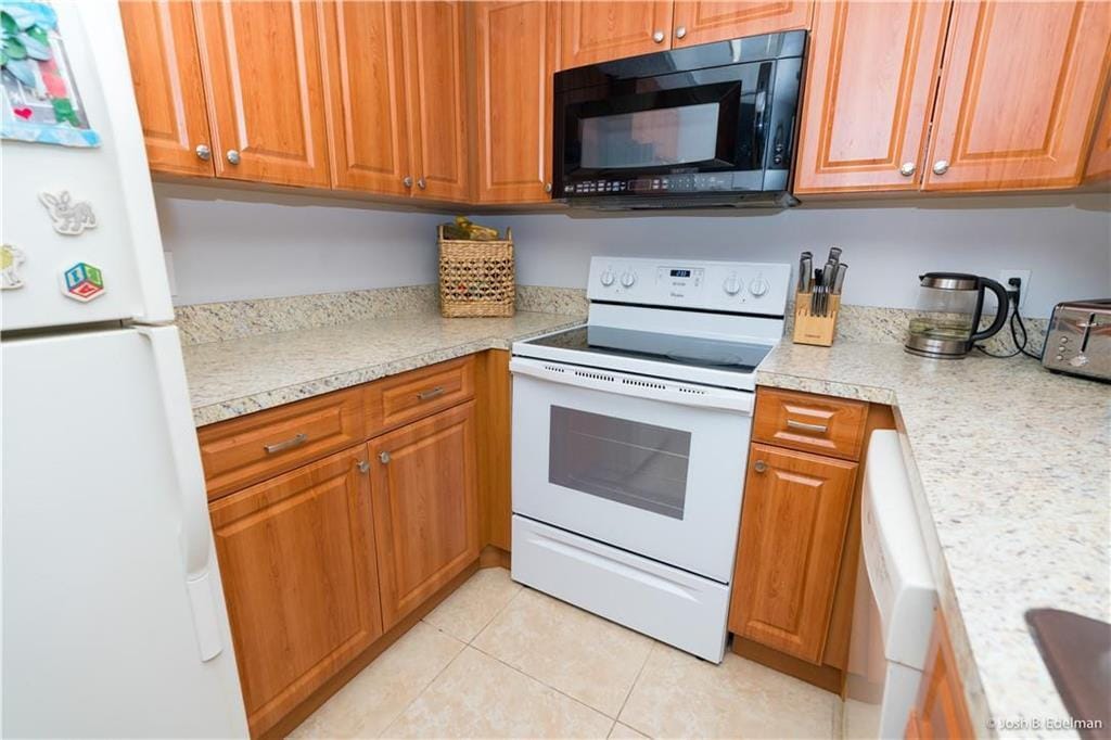 2169 CHAMPIONS Way 2169 — photo 2