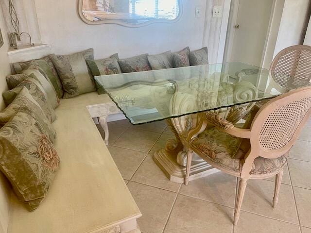 113 Lakes End Drive Apt c — photo 12
