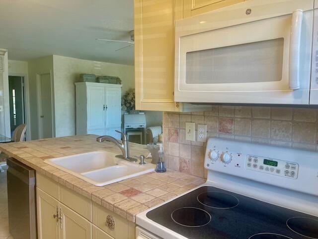 113 Lakes End Drive Apt c, Fort Pierce, FL 34982 photo 13