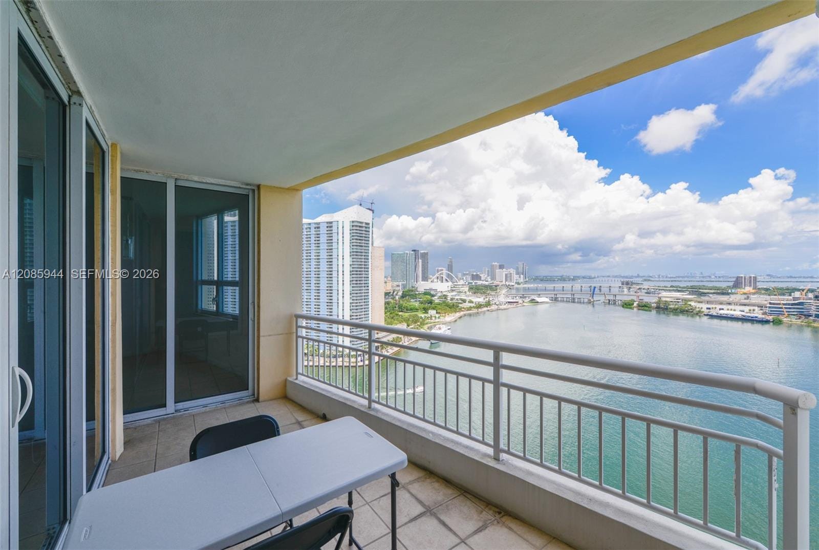 848 Brickell Key Drive 2702 — photo 2