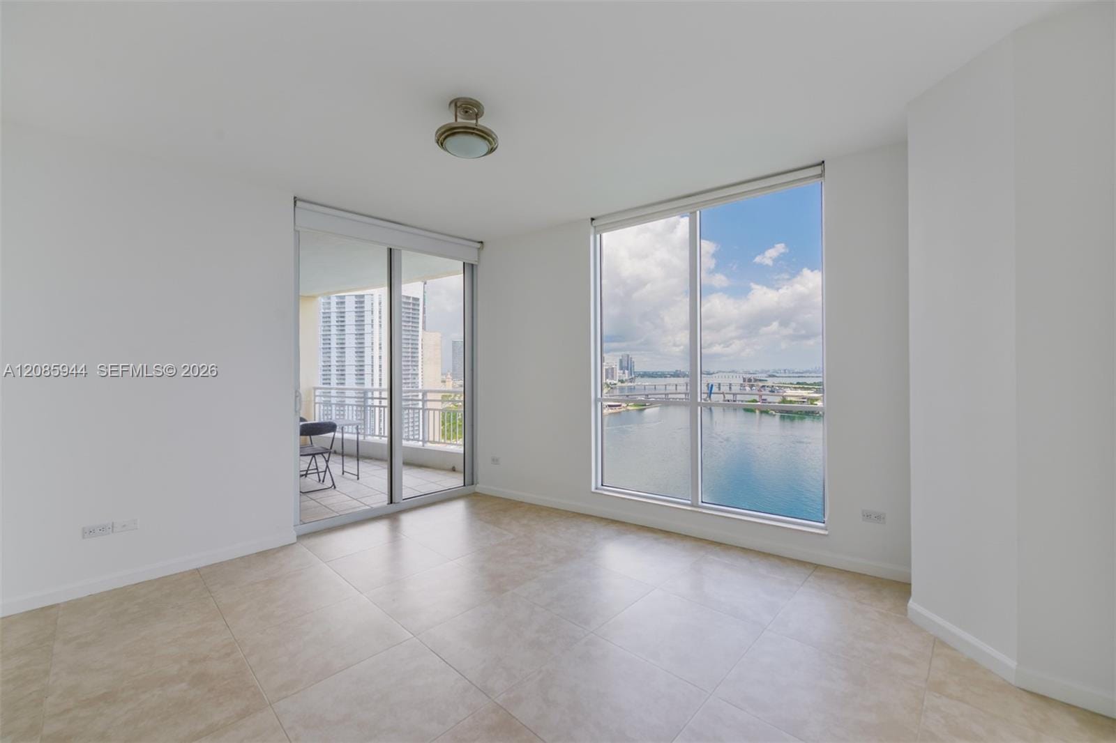 848 Brickell Key Drive 2702 — photo 12