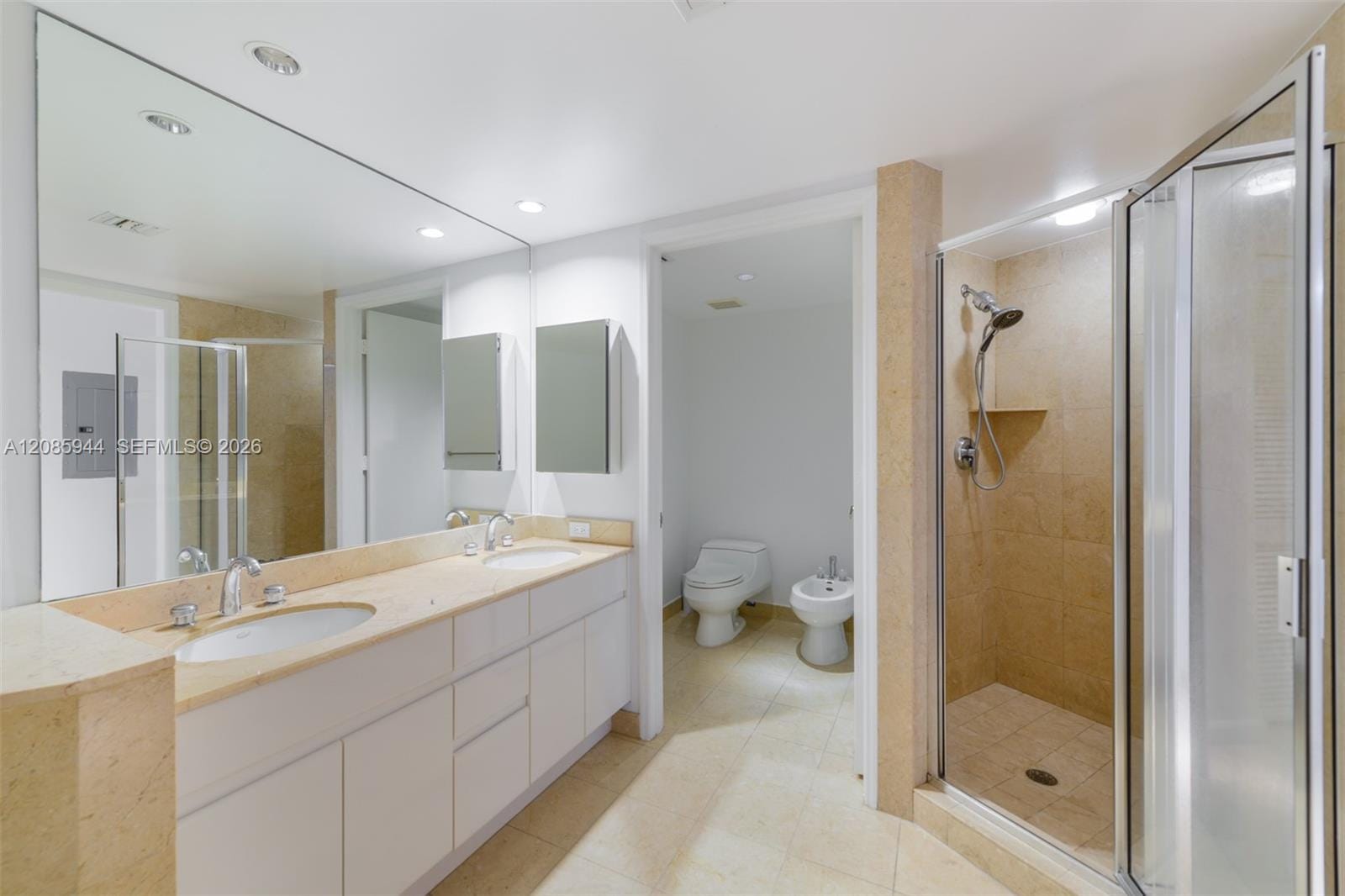848 Brickell Key Drive 2702, Miami, FL 33131 photo 14