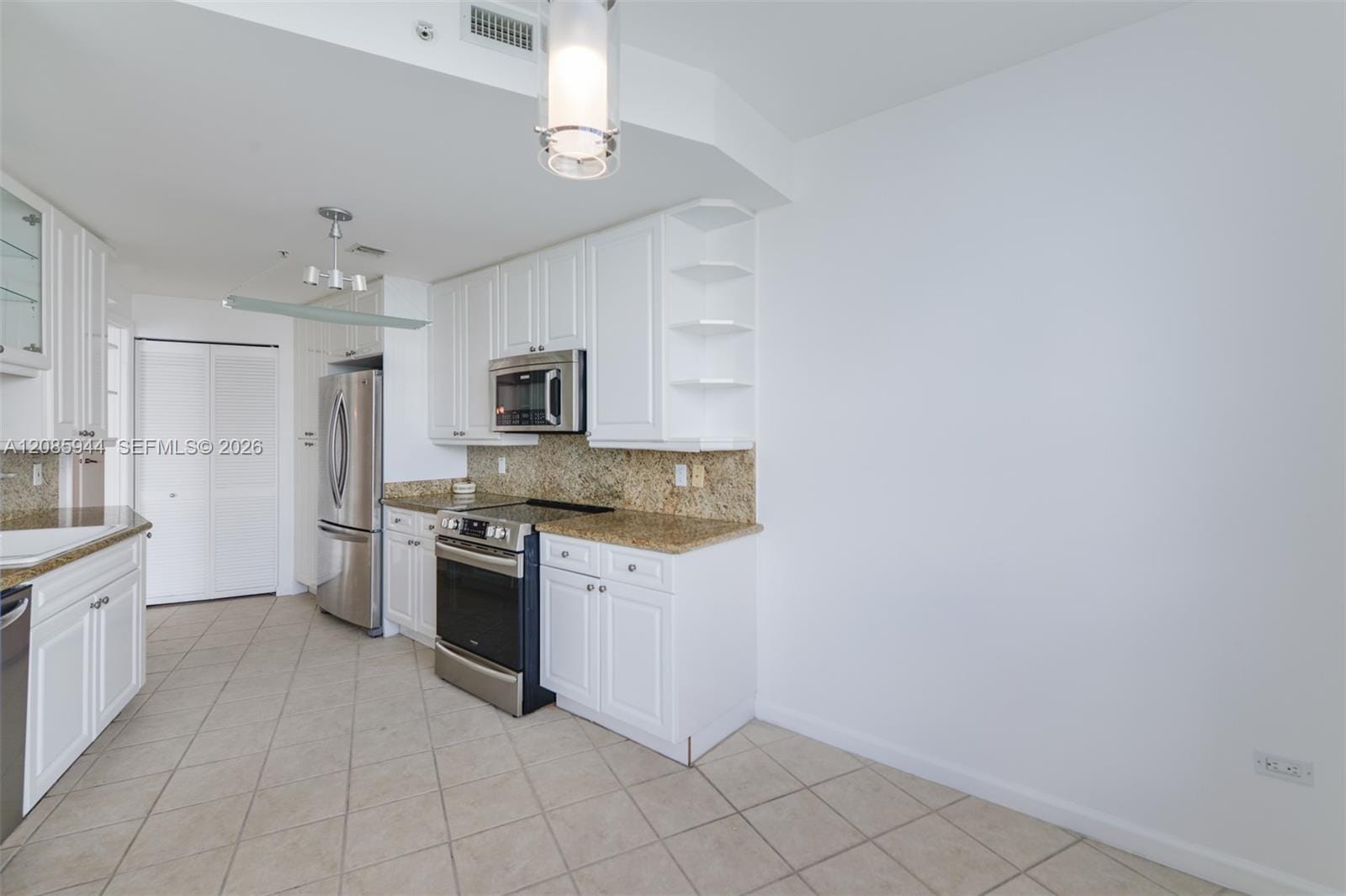 848 Brickell Key Drive 2702, Miami, FL 33131 photo 17