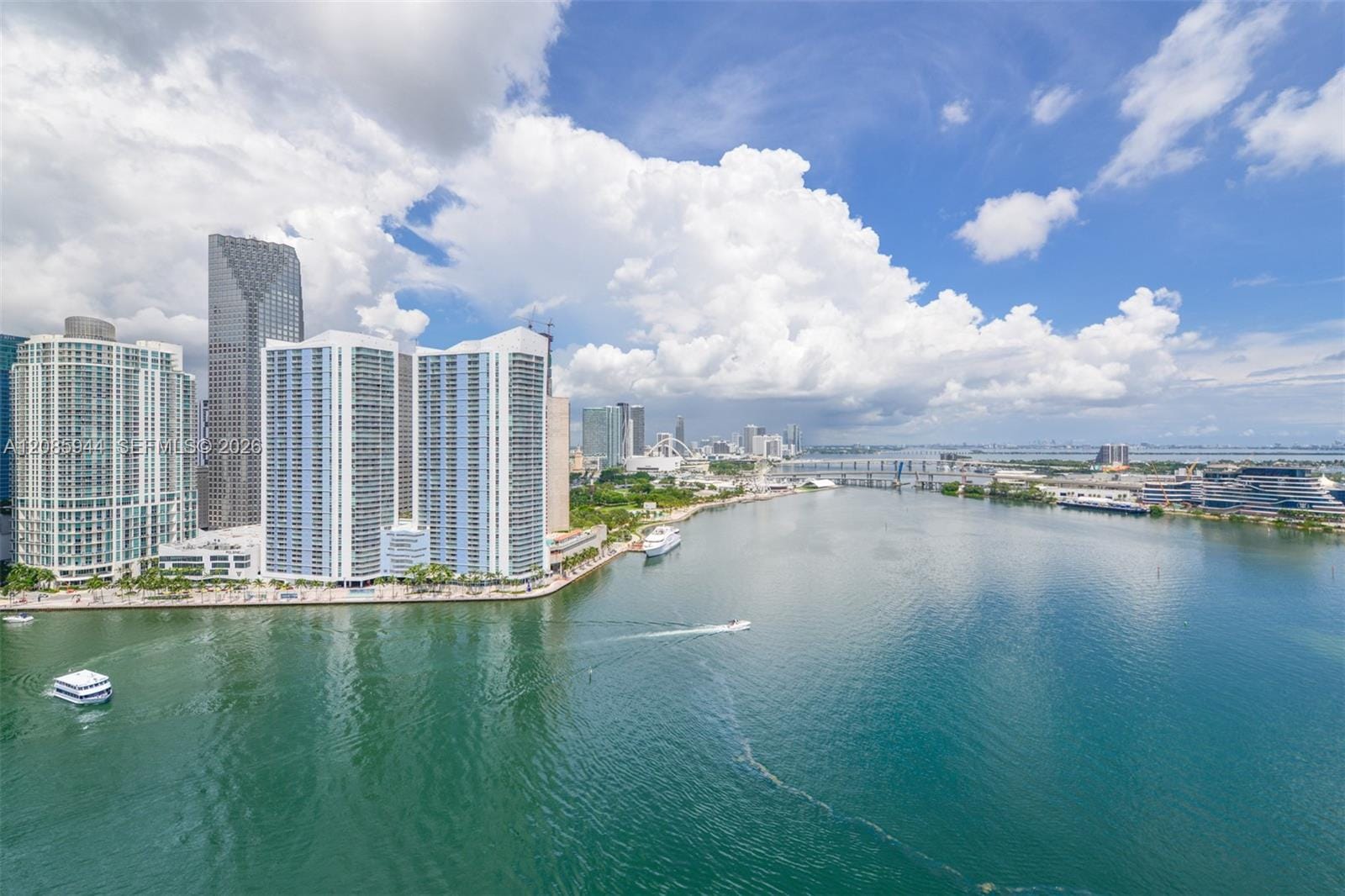 848 Brickell Key Drive 2702 — photo 3