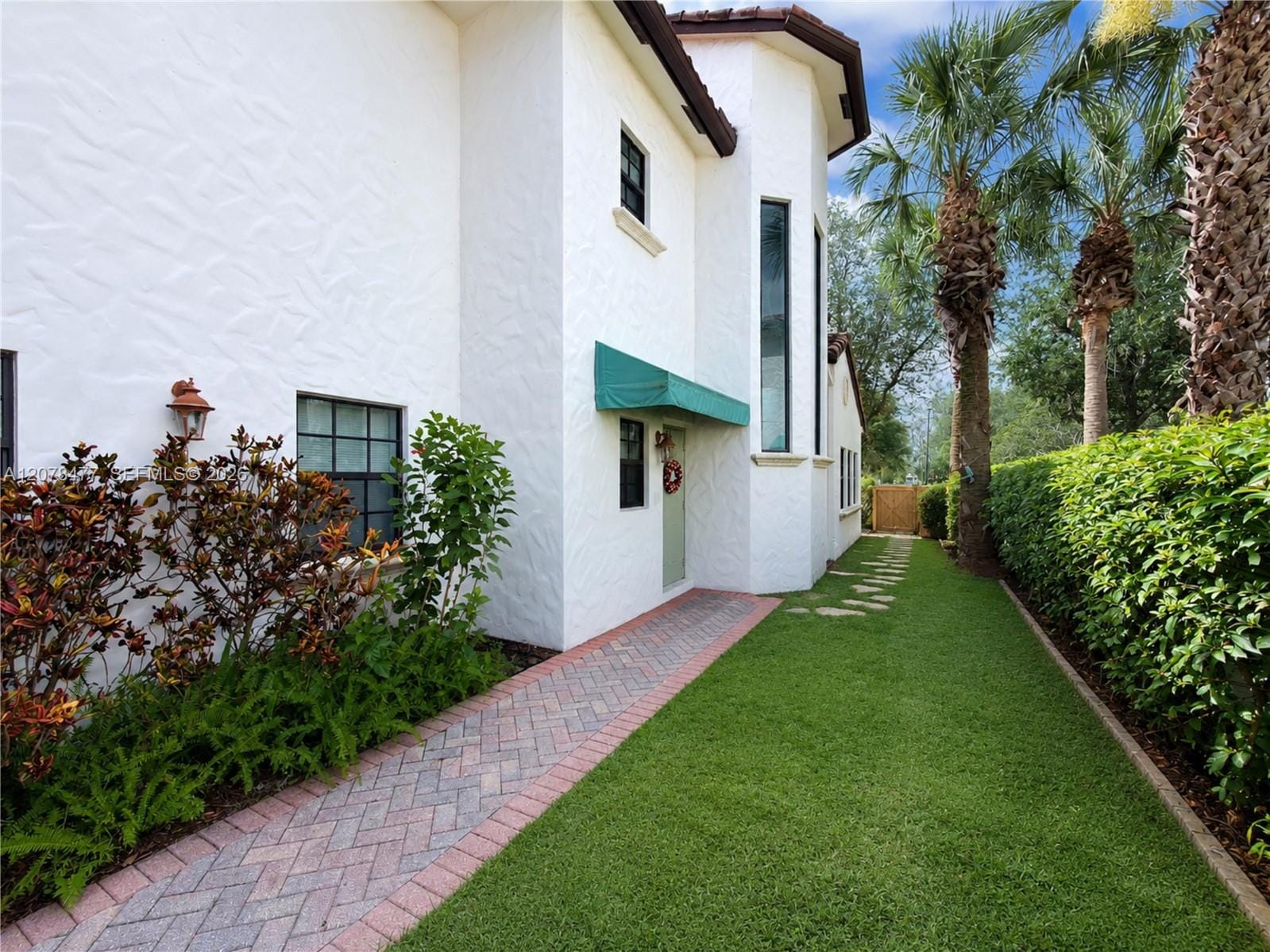 2908 Hidden Harbour Court 2908 — photo 3
