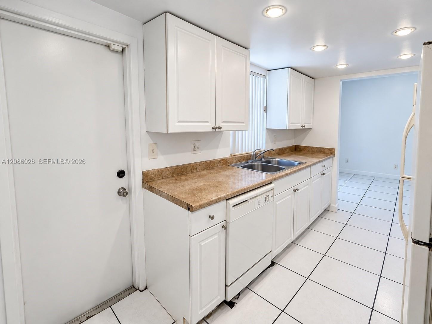 7804 NW 73rd Terrace — photo 11