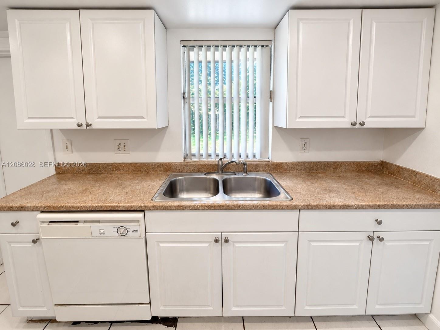 7804 NW 73rd Terrace — photo 9