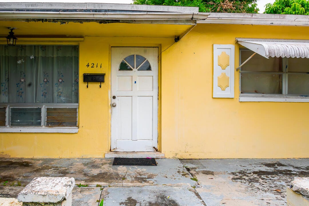 4211 NW 43RD Street, Lauderdale Lakes, FL 33319 photo 11