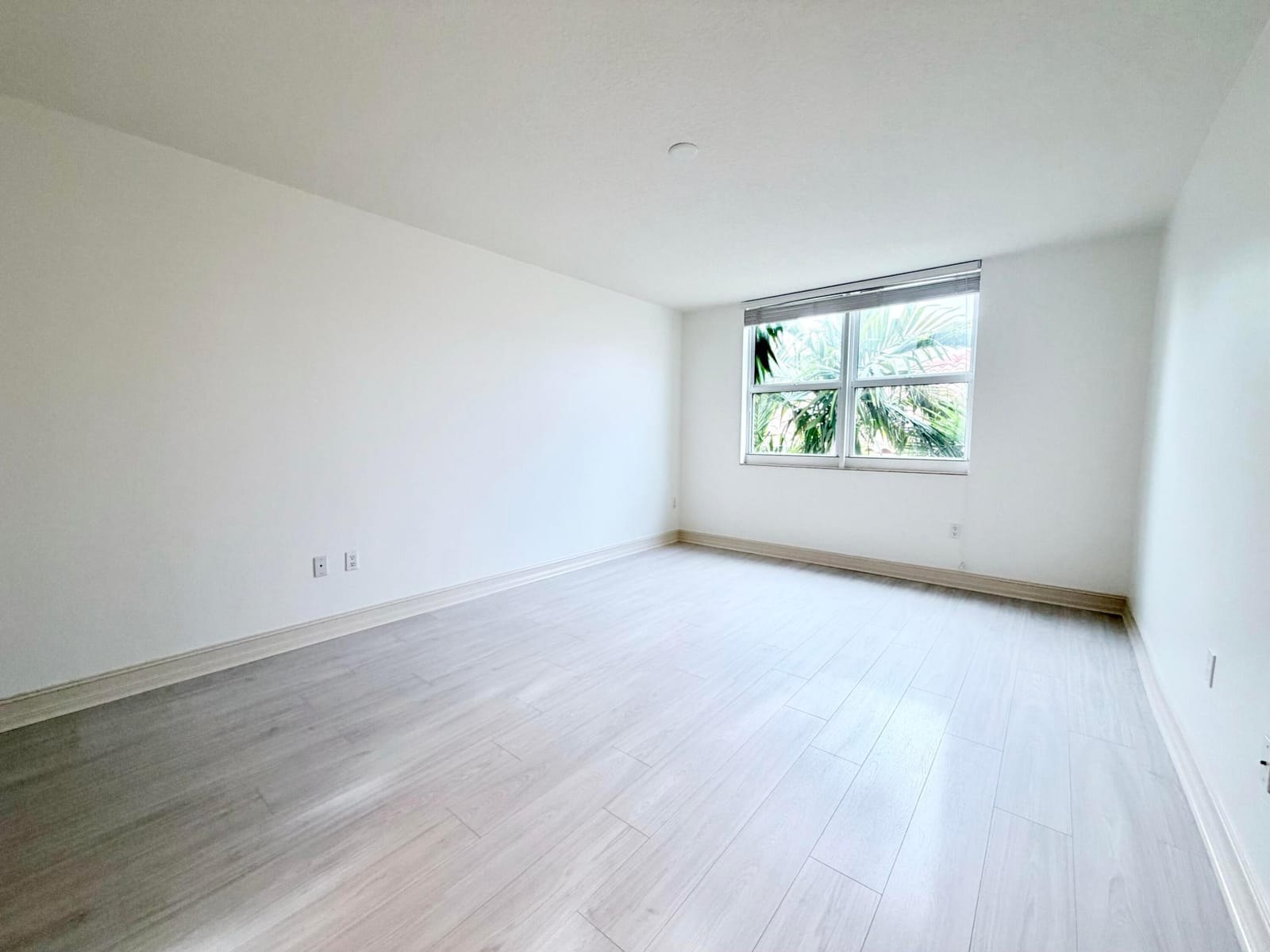 99 SE Mizner Boulevard Apt 802, Boca Raton, FL 33432 photo 23