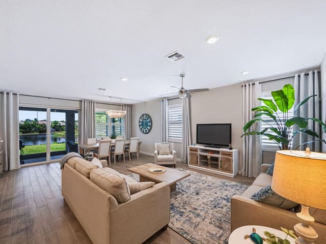 4600 NW Exchange Avenue, Jensen Beach, FL 34957