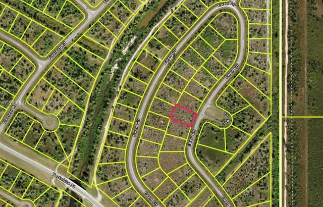Lot 22 Lot 22 Ewen Circle, North Port, FL 34288