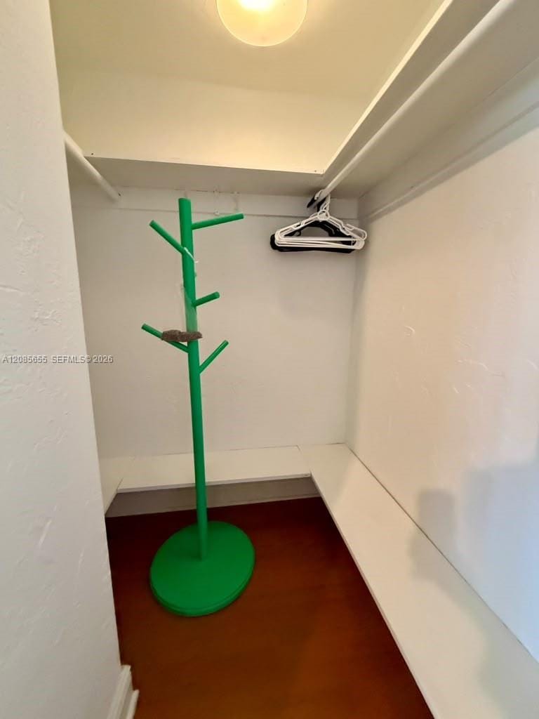 8650 SW 67th Avenue 1033 — photo 11